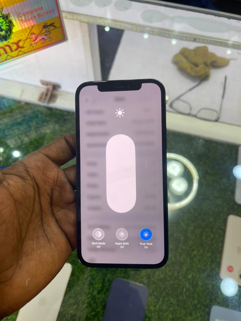 Iphone 12pro, 512GB. None display  thumbnail 2